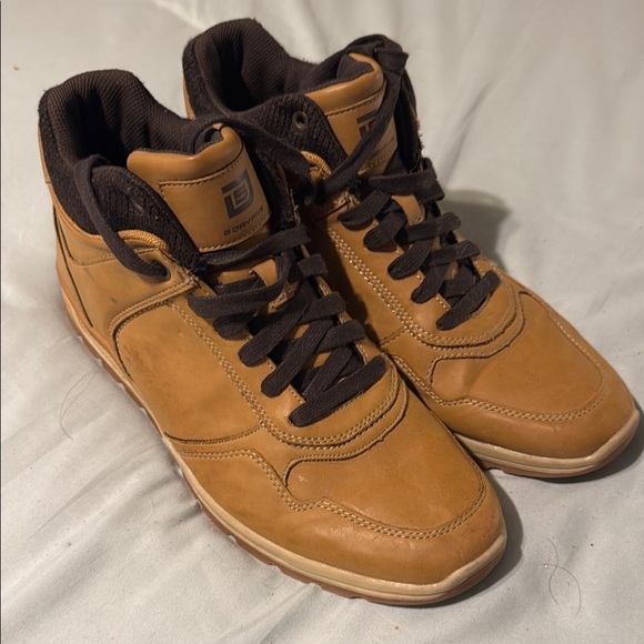 DayFive Men's Tan Sneakers Sz 12 - Picture 3 of 6